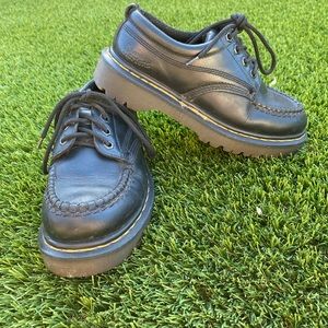 RARE Dr. Martens Vintage 8054 Size 4Y Women’s Size 6 Black Classic Leather Shoes